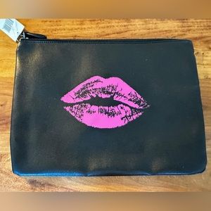 Bloomingdale Lip Beauty Bag
